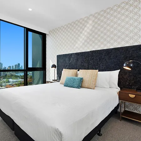 Tryp By Wyndham Southport Gold Coast Hotel Apartments Exterior photo